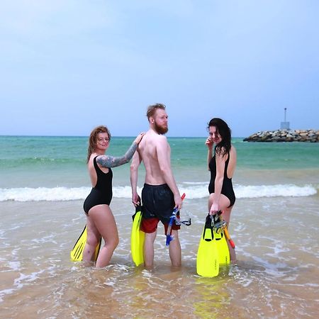 Albergue Bluefin Adventure And Deep Sea Fishing Hikkaduwa Exterior foto